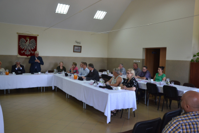 W dniu 26.06.2023 r.  odbyła się LIII sesja Rady Gminy Kikół, podczas której zostało udzielone jednogłośnie wotum zaufania oraz absolutorium  dla Wójta Gminy Kikół Pana Józefa Predenkiewicza.