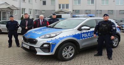 Nowy radiowóz dla policjantów z posterunku w Kikole 