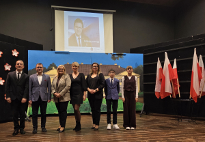 Historia, pamięć i tożsamość – prof. Zbigniew Girzyński o Grobie Nieznanego Żołnierza „Śpiący Rycerz” w Kikole