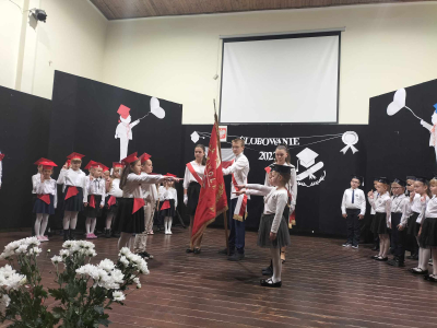 Ślubowanie klas pierwszych.