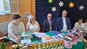 zakończnie roku szkolnego 2023/24 w SP w Woli