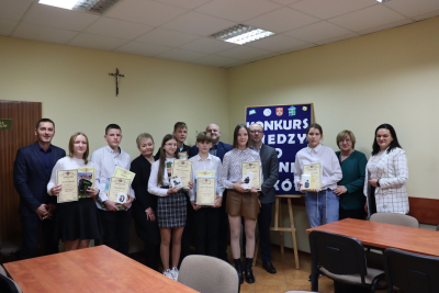 W dniu 12 grudnia br. na sali posiedzeń Urzędu Gminy w Kikole odbył się Konkurs Wiedzy o Gminie Kikół - uczestnicy