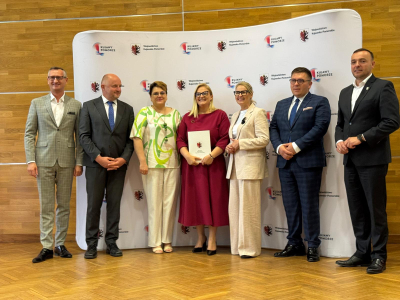 podpisanie umów na zadania publiczne 2025