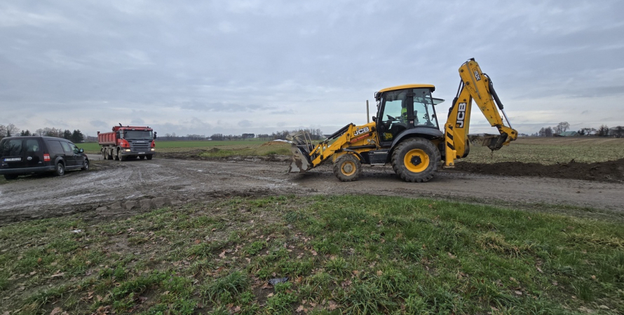 Ruszyły prace drogowe w Wolęcinie