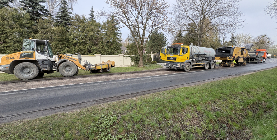 Rozpoczęły się prace modernizacyjne na drodze...